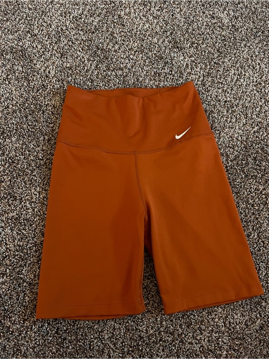Nike Pants - Nike Pro Women’s Biker Short in Rust Orange 6.5” inseam